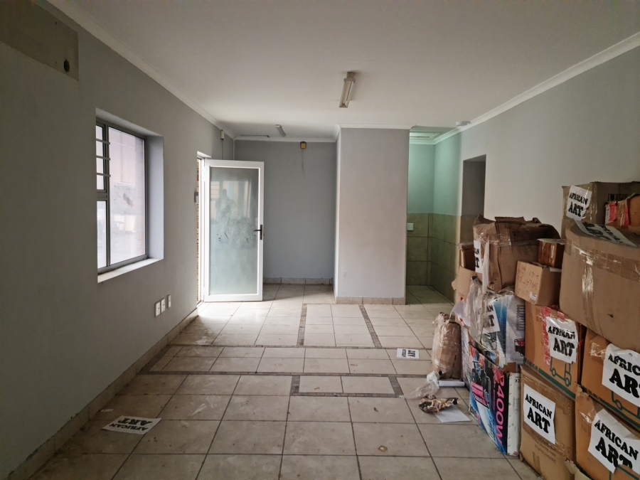 To Let commercial Property for Rent in Broadlands Western Cape